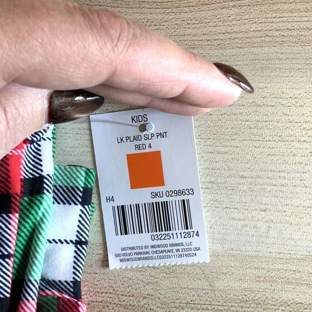 NWT!! Kids Size 4 Christmas Plaid Joggers (See Measurements)